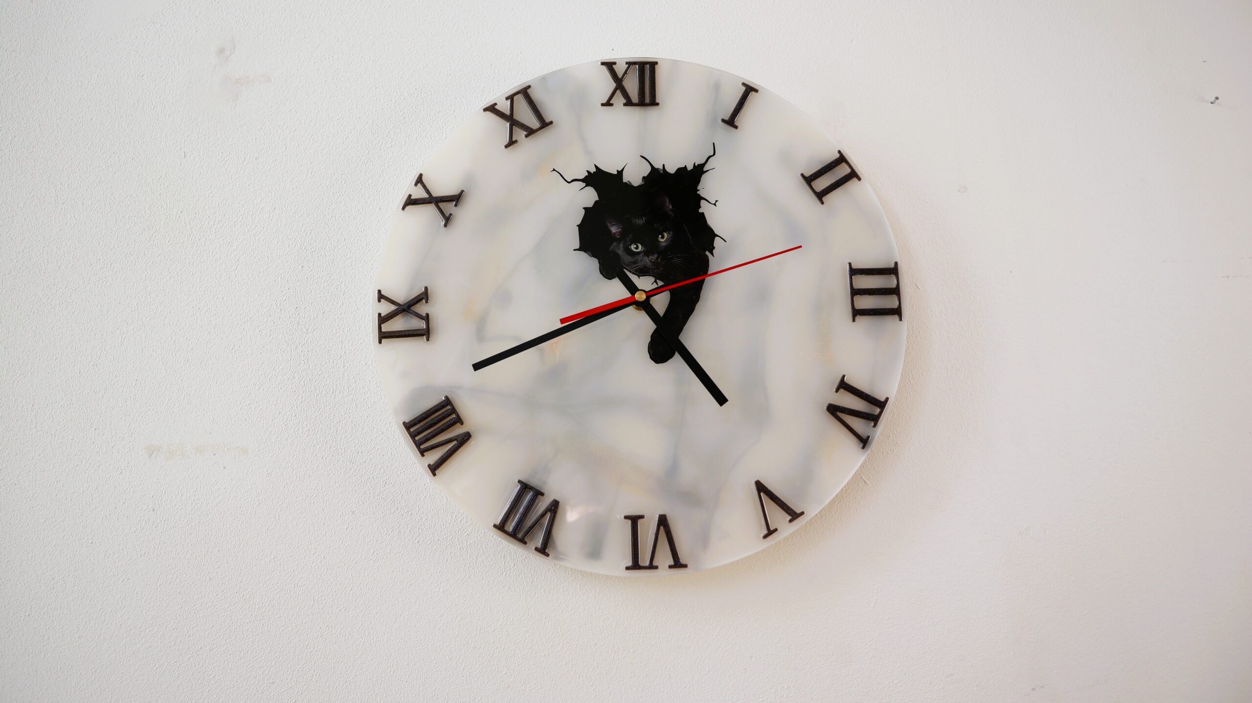 Clock Time Breaker – Black Cat Edition