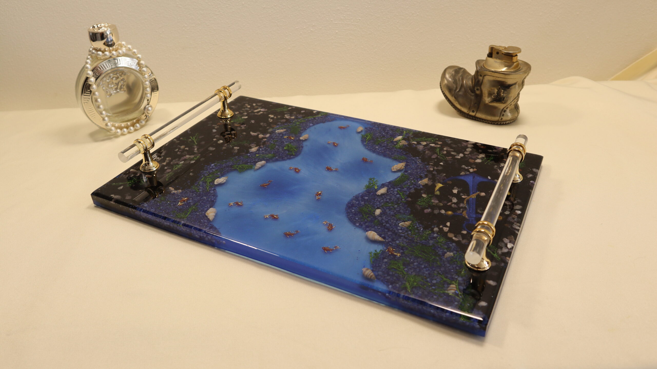 Coastal Epoxy Resin Serving Tray – Handmade Decorative Coffee Table Tray