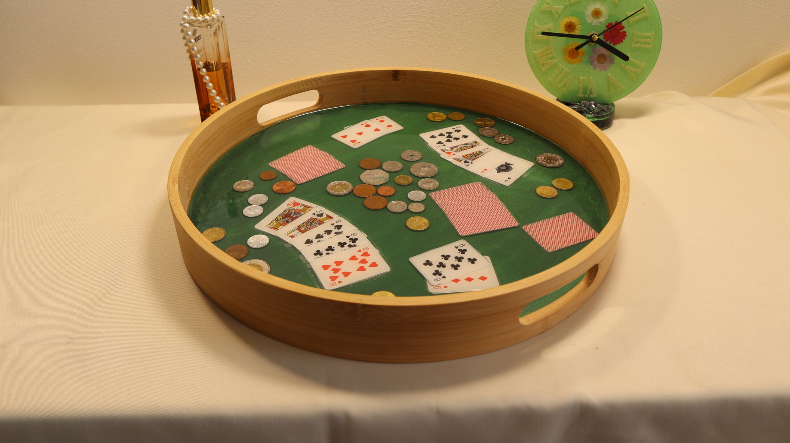 Luxury Epoxy Resin Serving Tray – Handmade Modern Decorative Coffee Table Tray