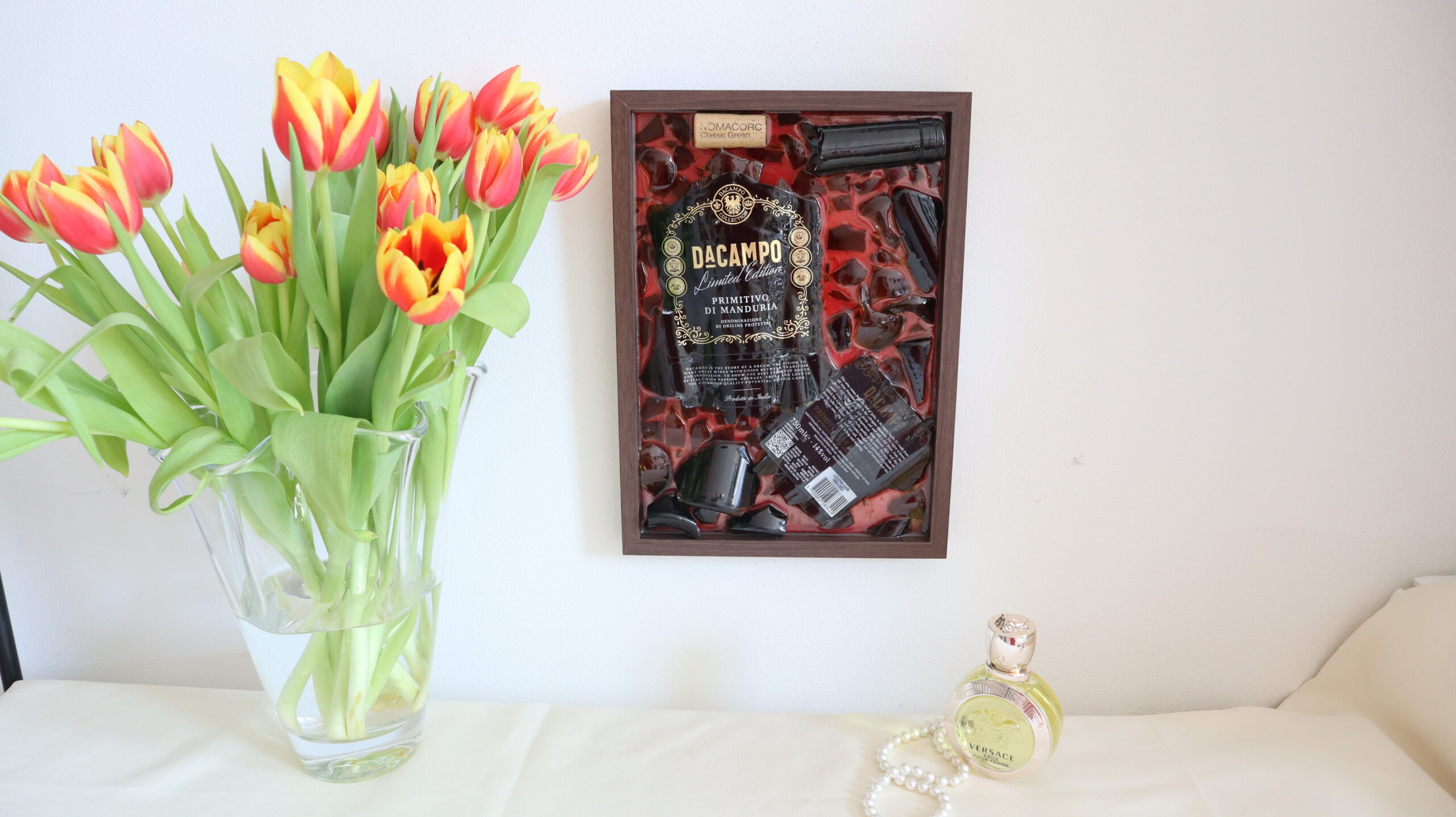 Wine-Inspired Epoxy Resin Wall Art – Handmade Abstract Bar Decor