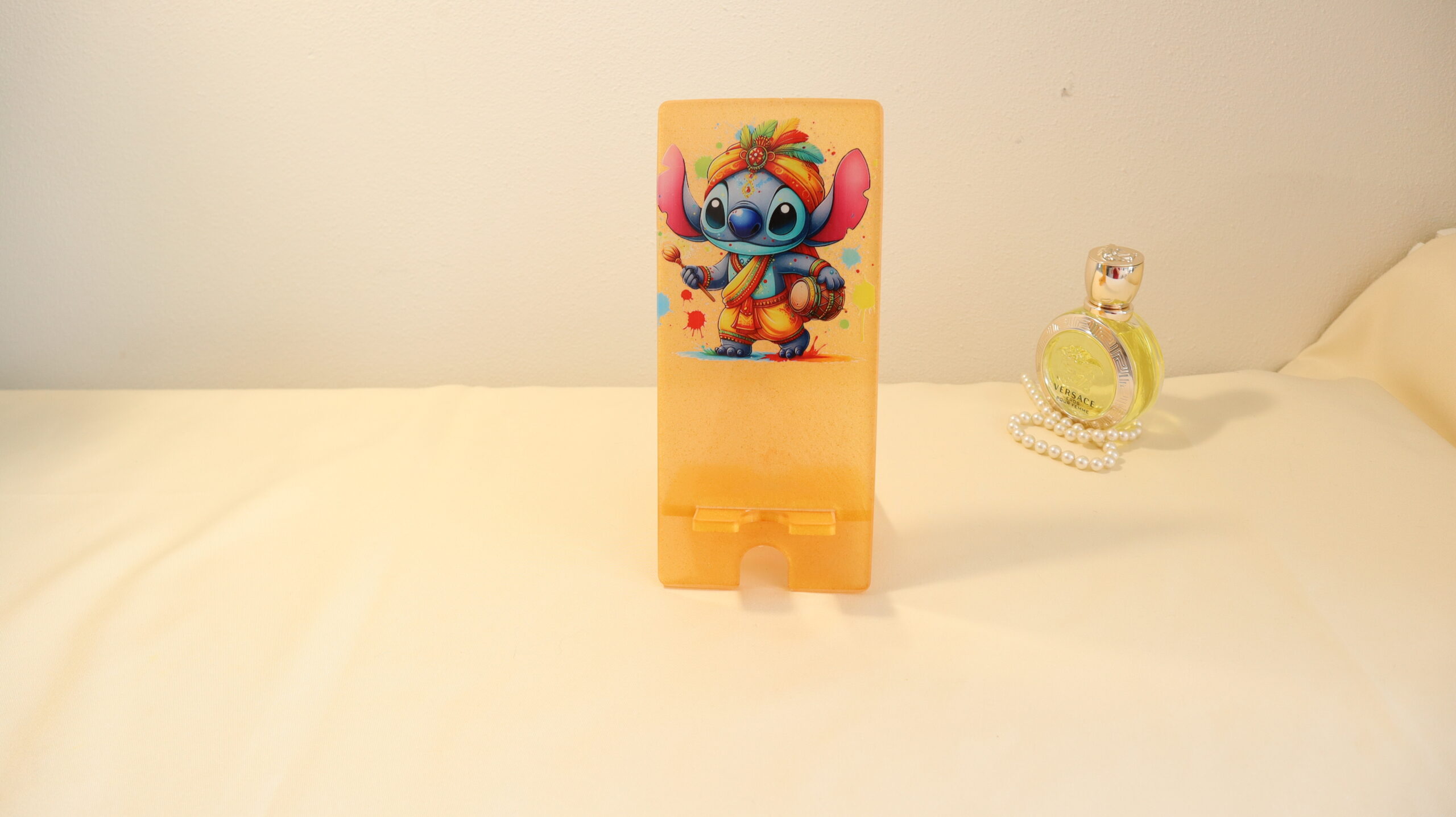 Stitch Phone Stand for Kids - Handmade Epoxy Resin Smartphone Holder - Image 5