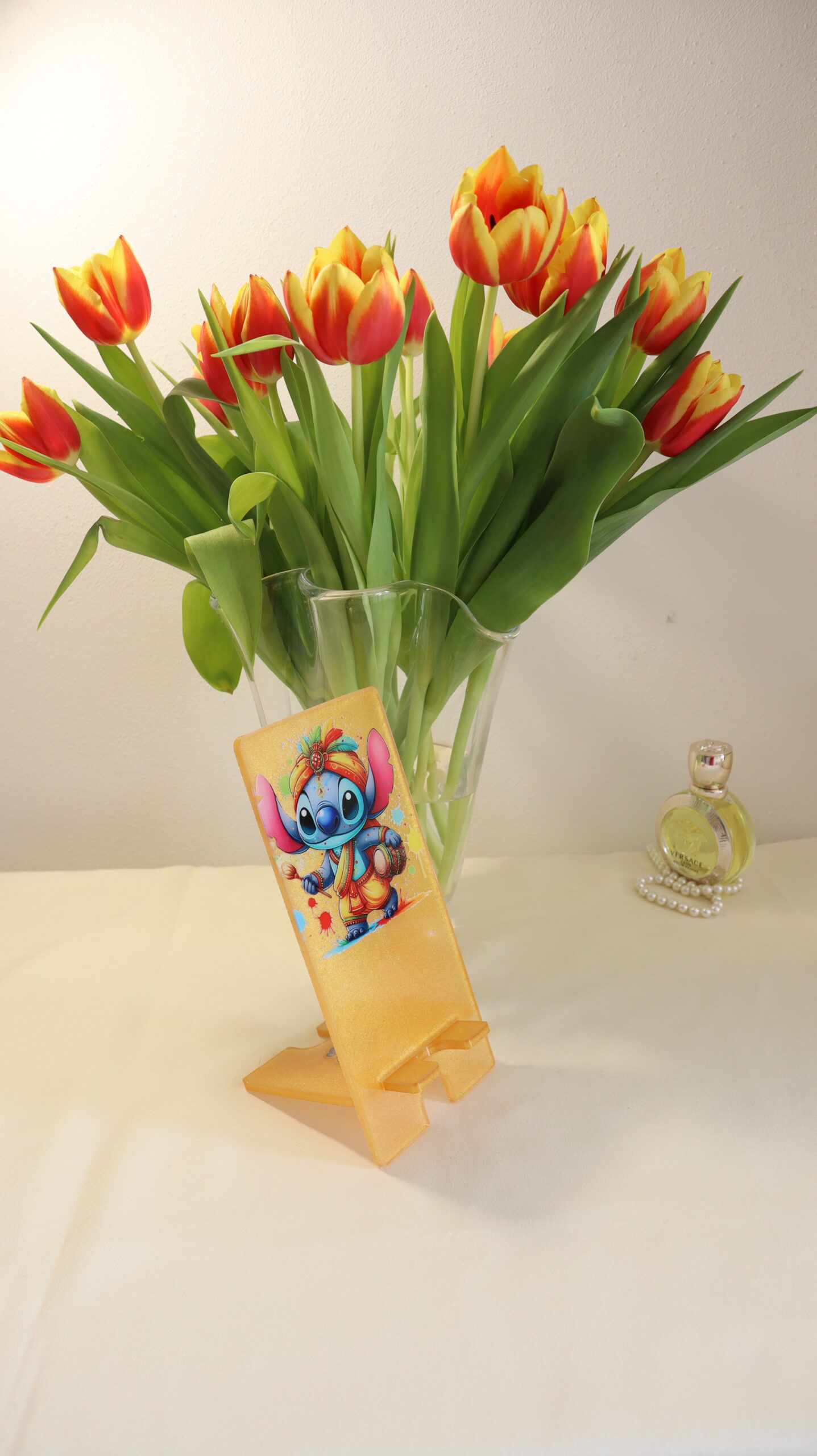 Stitch Phone Stand for Kids - Handmade Epoxy Resin Smartphone Holder - Image 7