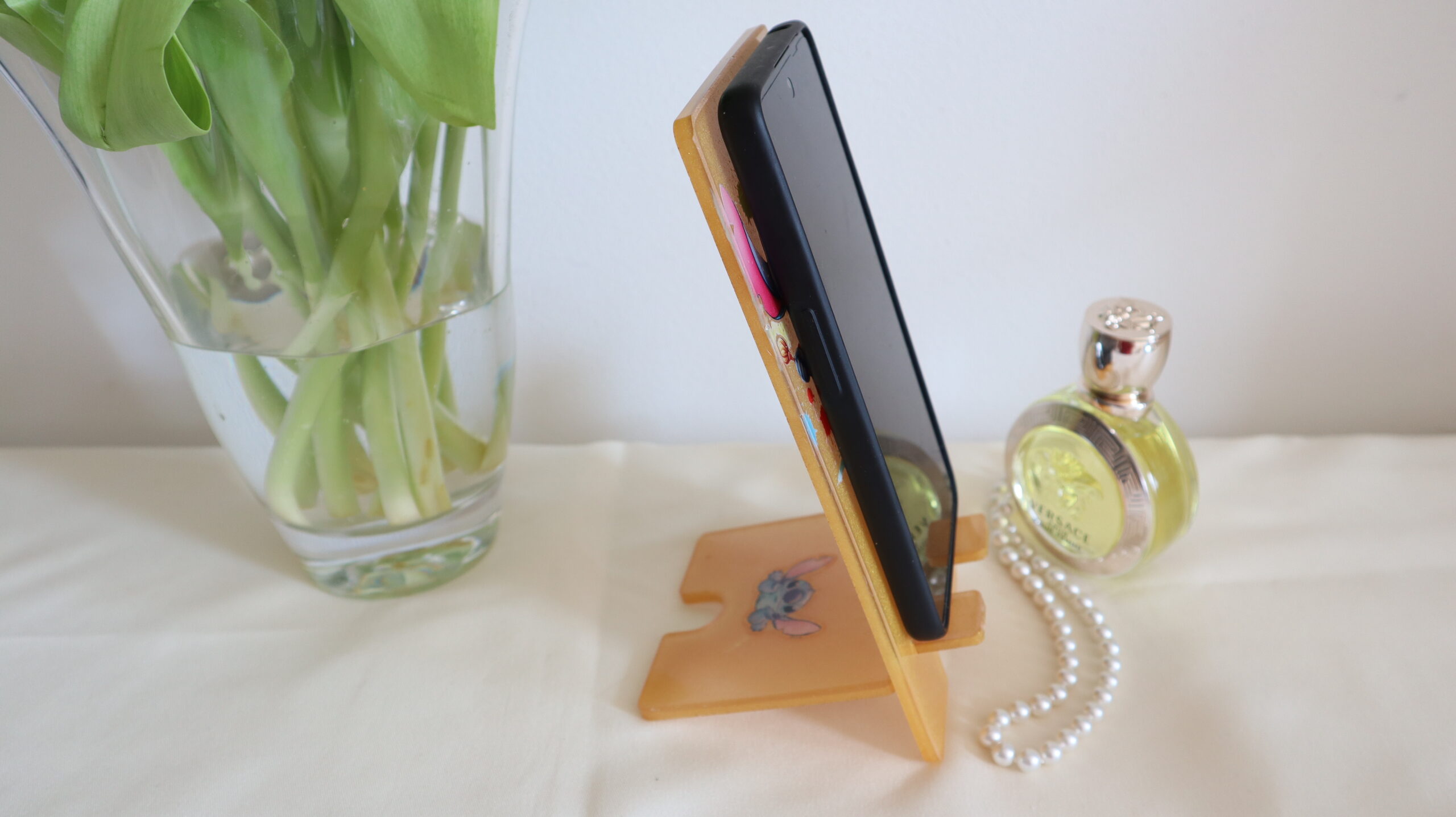 Stitch Phone Stand for Kids - Handmade Epoxy Resin Smartphone Holder - Image 8