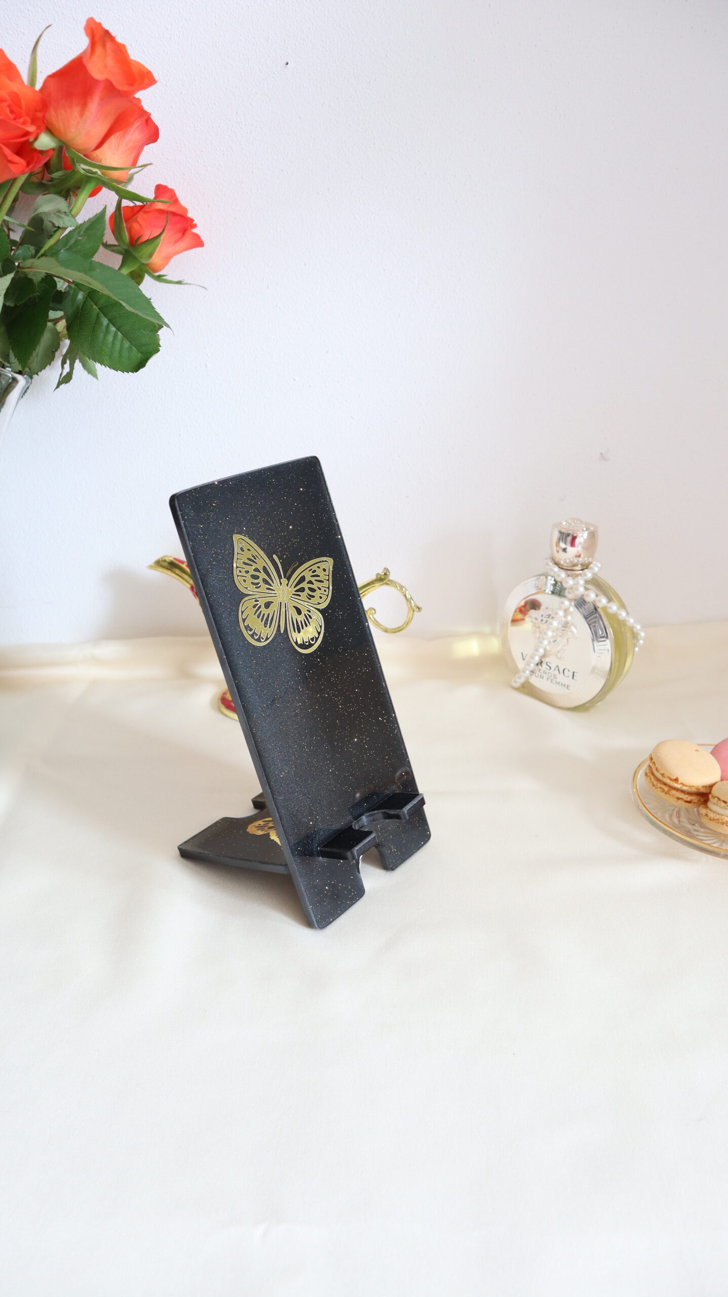 Golden Whisper Table - Handmade Epoxy Resin Table - Image 4
