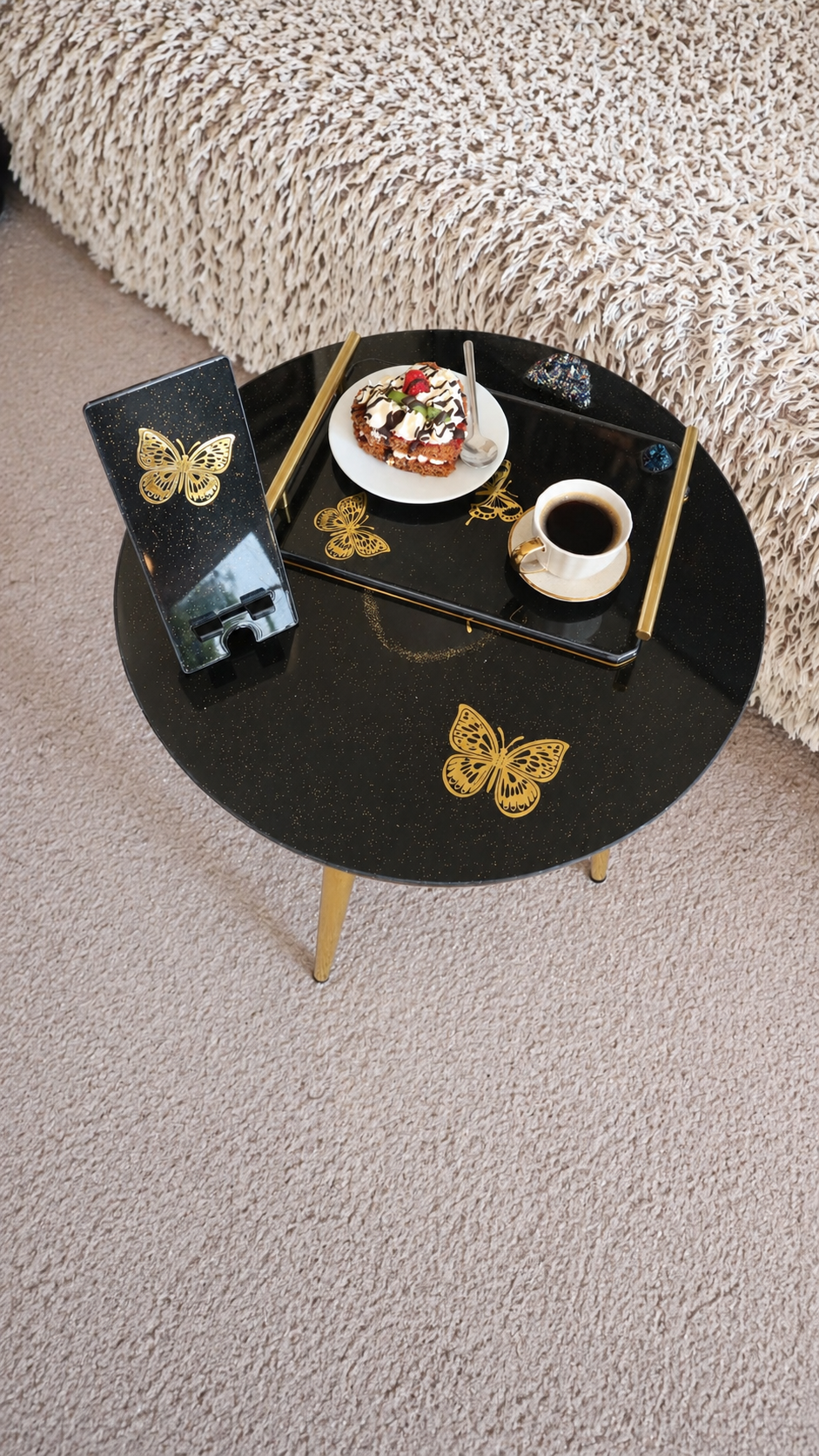 Golden Whisper Table - Handmade Epoxy Resin Table - Image 5