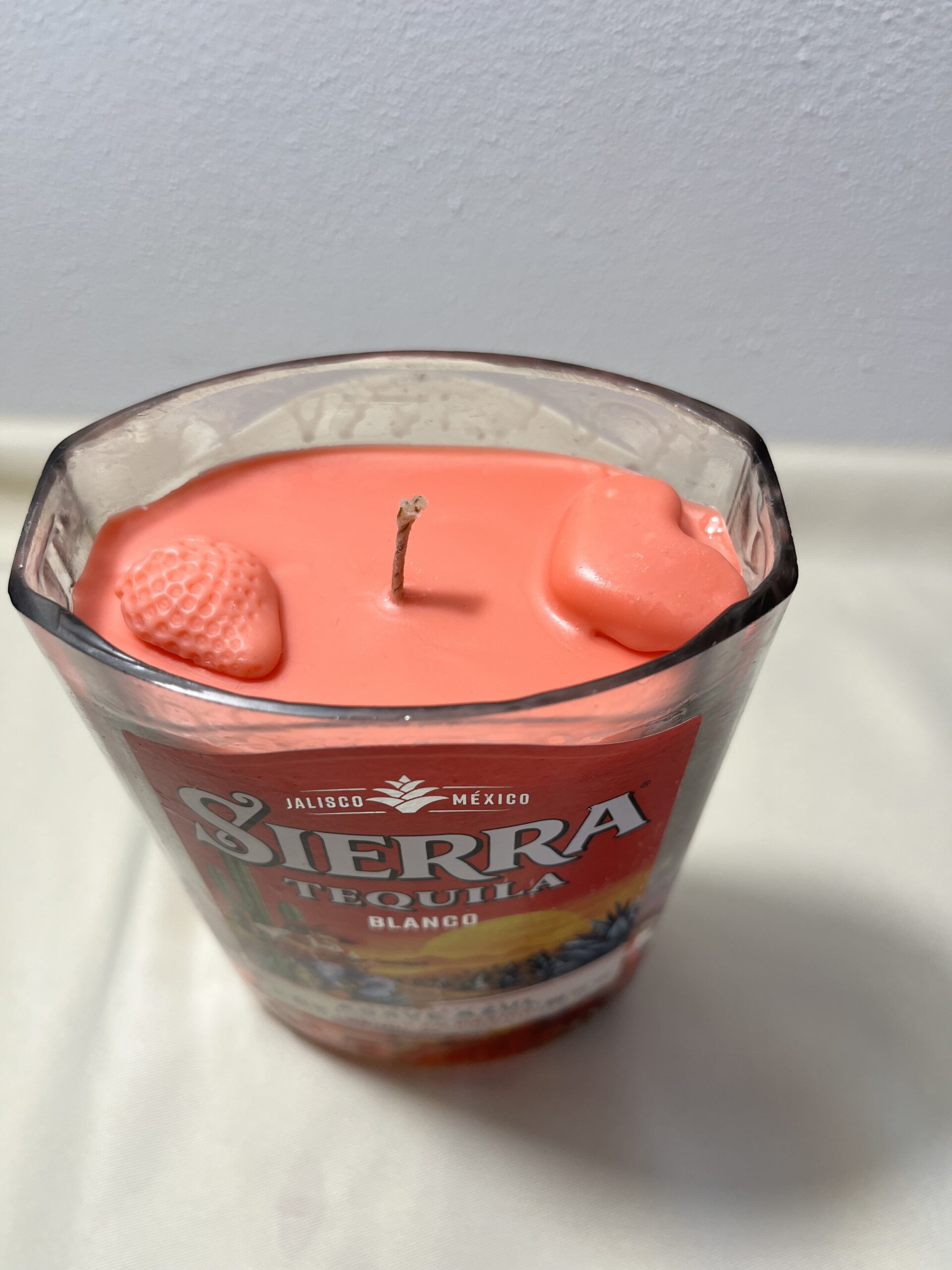 Sierra Sunset Cocktail Handmade Candle - Image 3